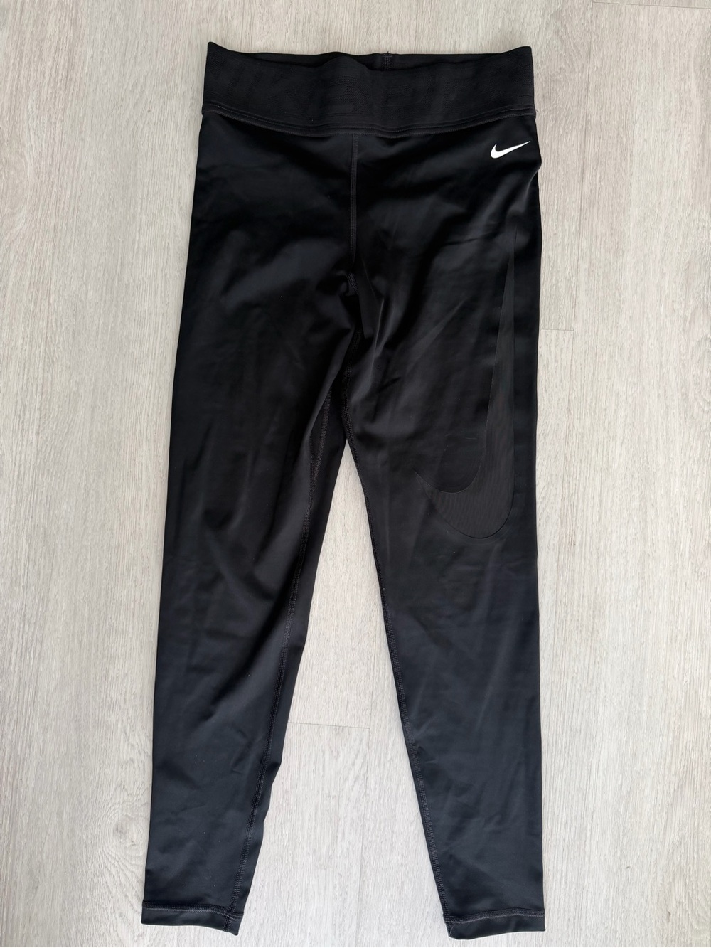 BRAND NEW** Nike Black Swoosh Performance Leggings